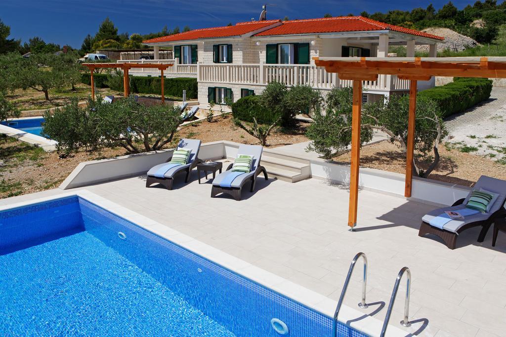 Holiday Homes Oliva Bol Rom bilde